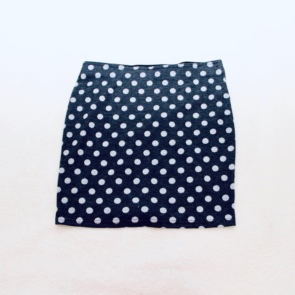Forever 21 Bodycon Mini Pencil Skirt - Picture 2 of 2